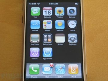iphone-firmware-2-0-hands-on-top.jpg